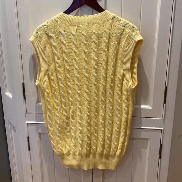 Yellow Cotton Cable Golf Sweater Vest - Picture 3 of 3